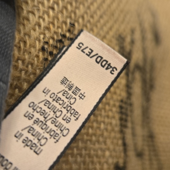 Colorful Victoria Secret Bra - Picture 5 of 5